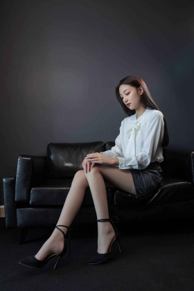  SVK051 晴晴 女王S国度《与众不同的气质》