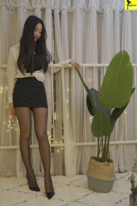  NO.032 倾城女王 丝密《她来了》