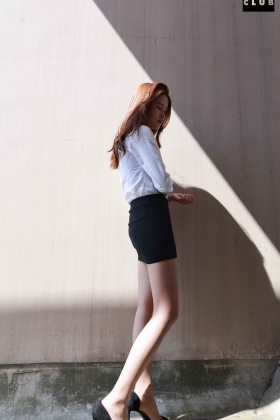  SVK027 丽足娇娃 女王S国度 《丽足娇娃工作装》