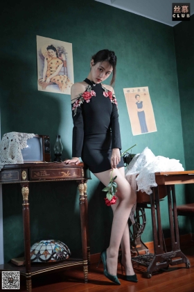  SVK072 女王S国度 欣妹《玫瑰花》[73P58.1MB]